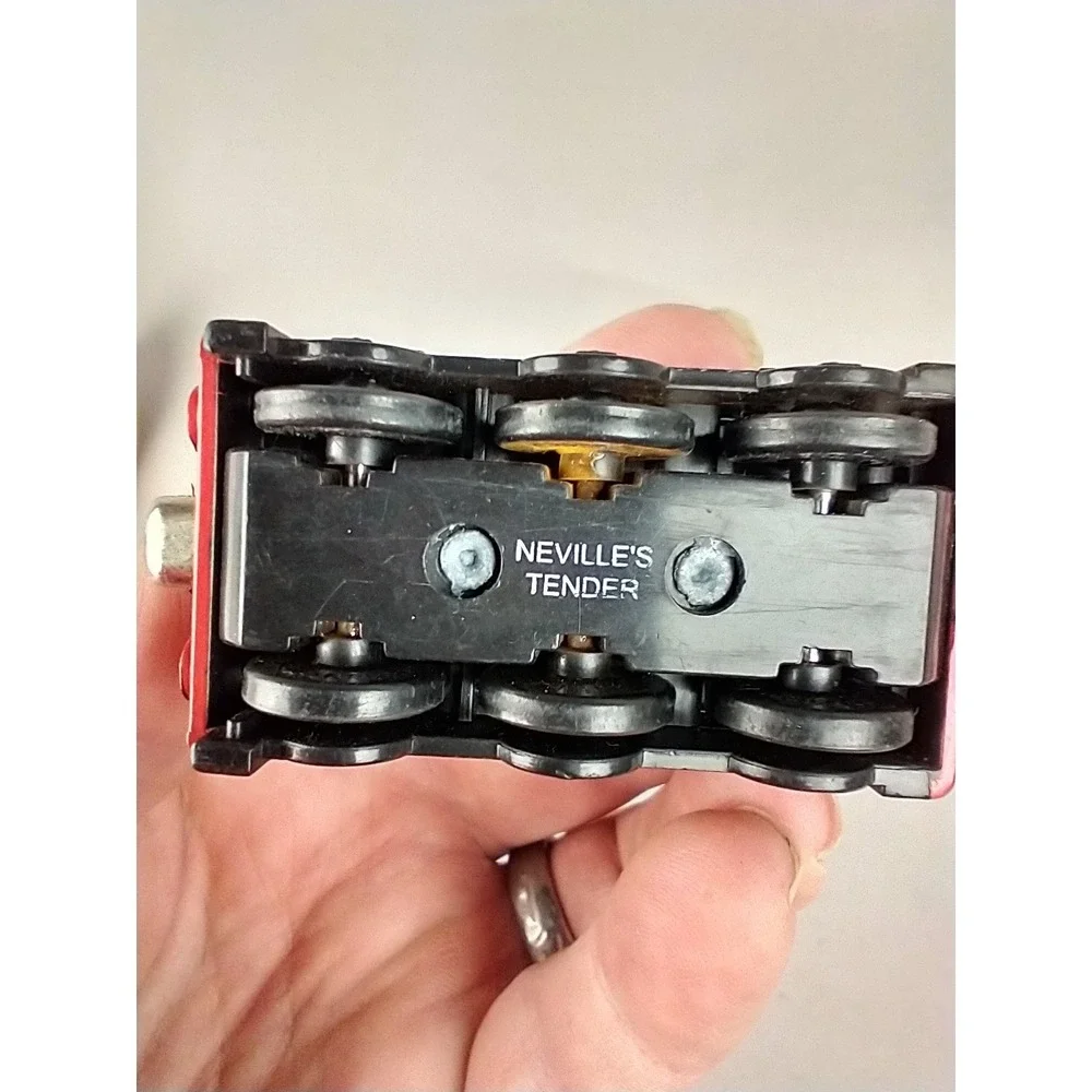 Thomas & Friends Take Along Neville's Tender Black Diecast Magnetic Train‎ Car